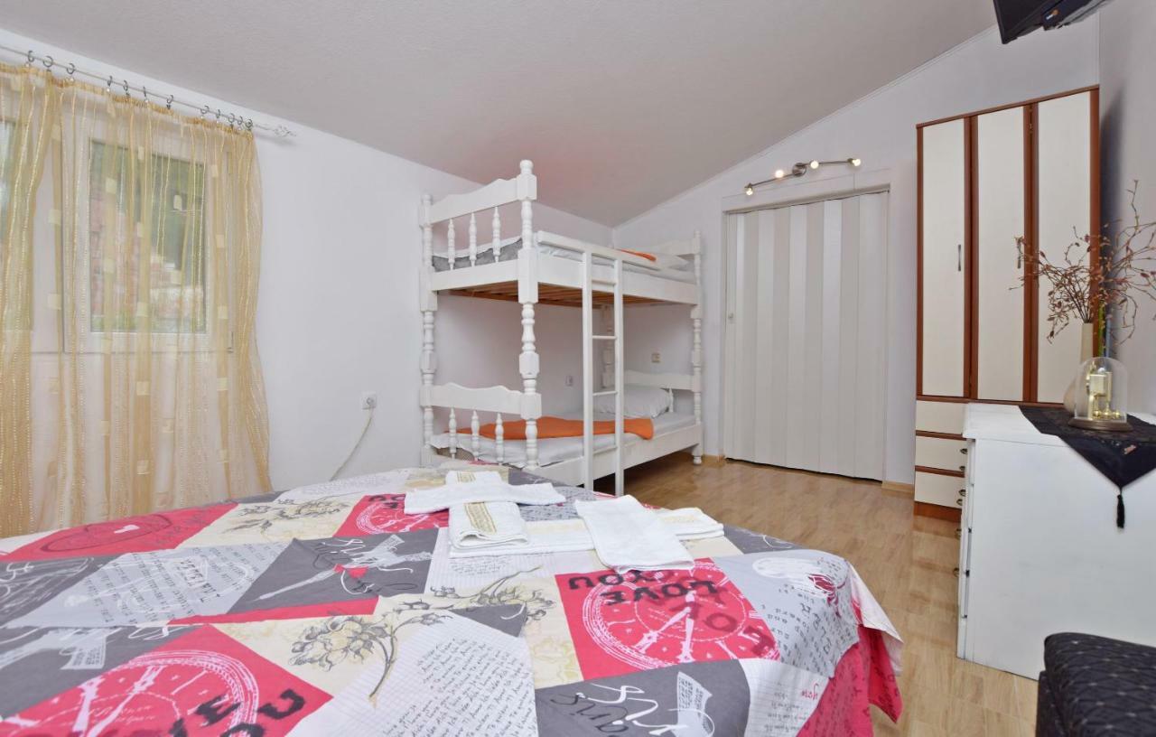 Apartments Siljak Петровац Экстерьер фото