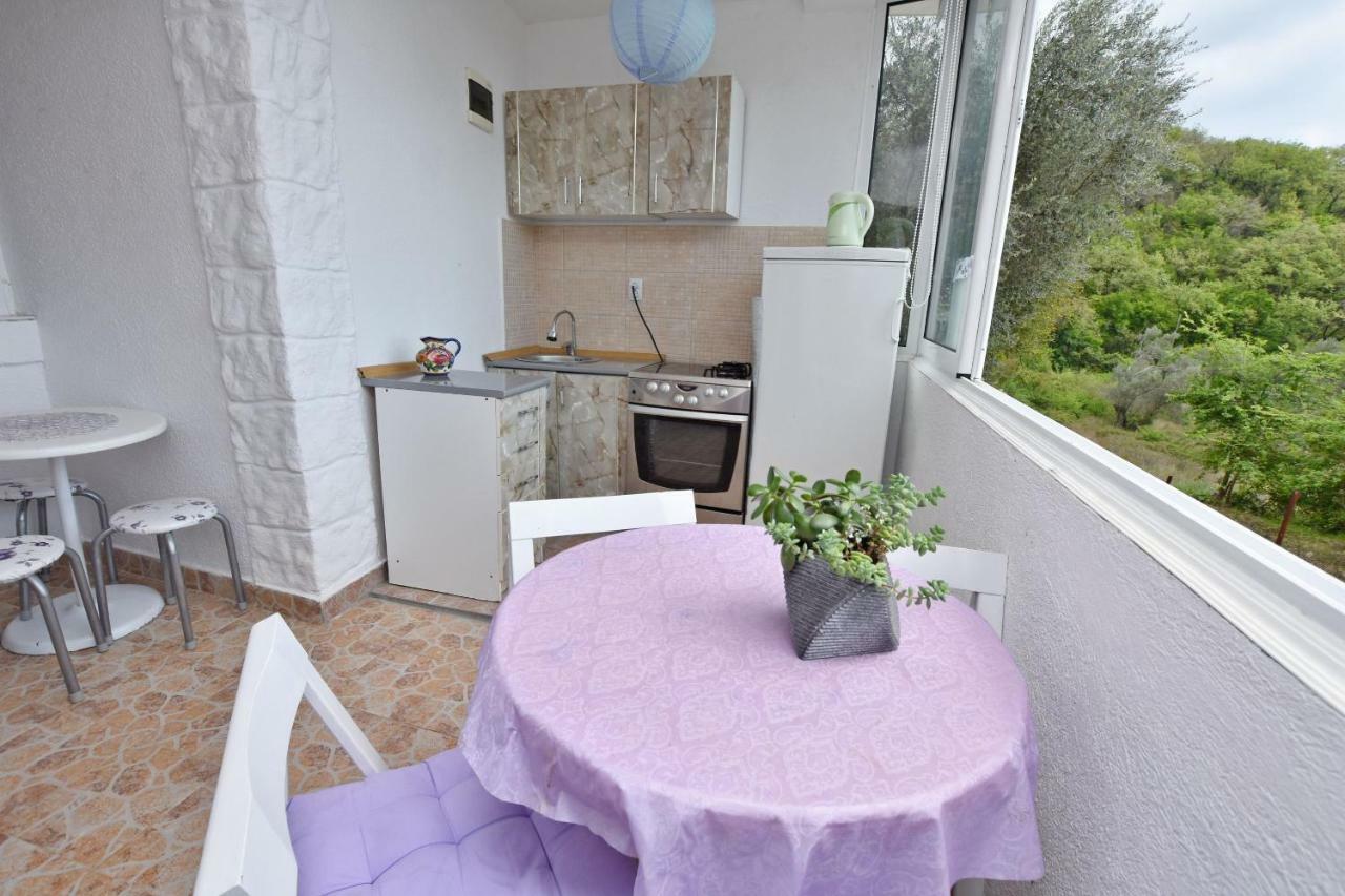 Apartments Siljak Петровац Экстерьер фото