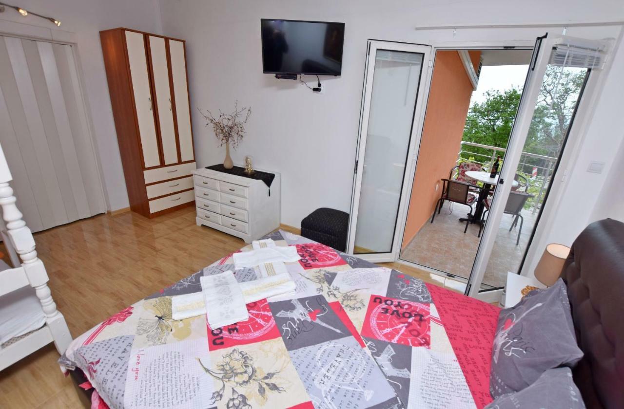 Apartments Siljak Петровац Экстерьер фото