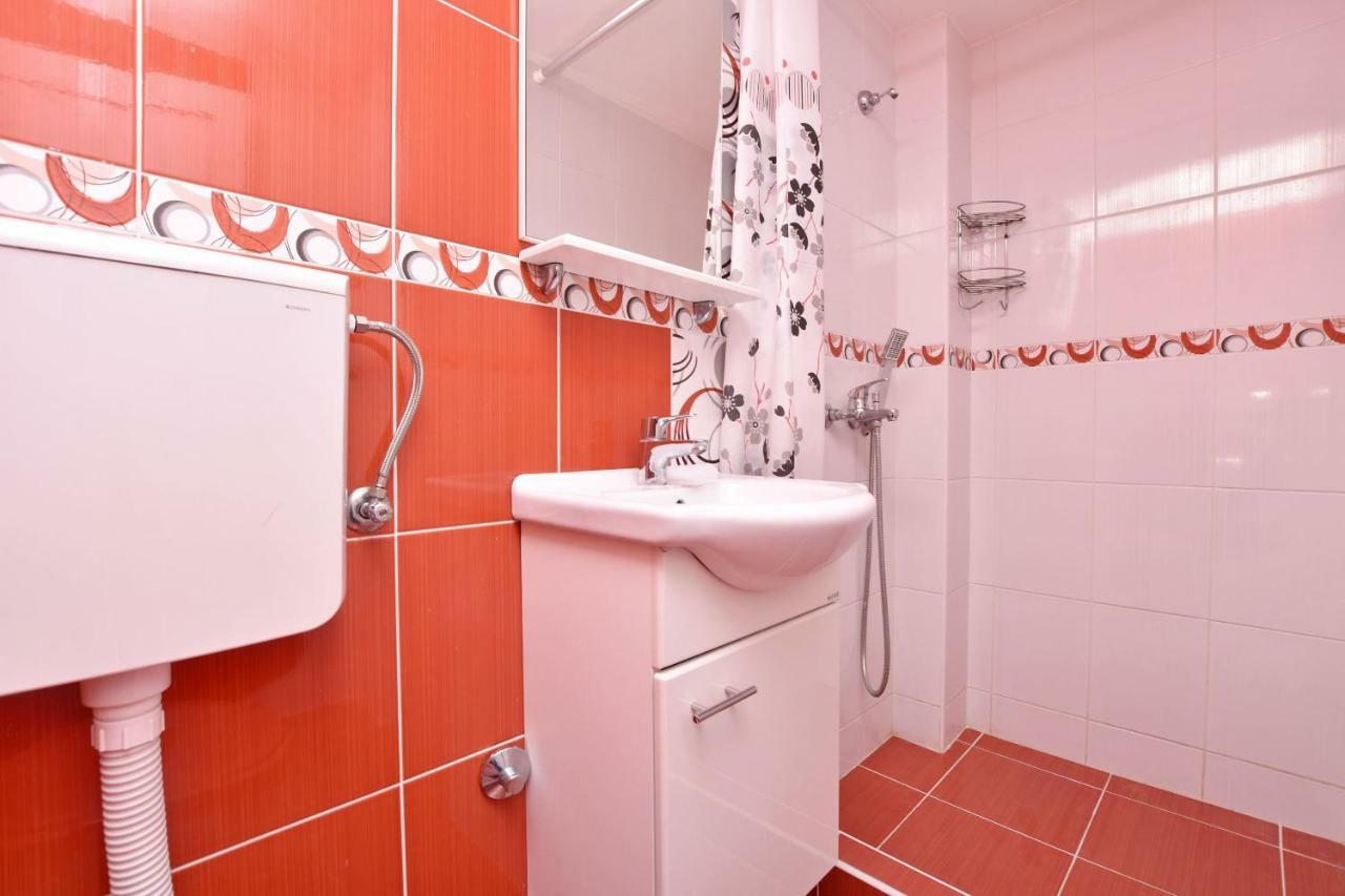 Apartments Siljak Петровац Экстерьер фото