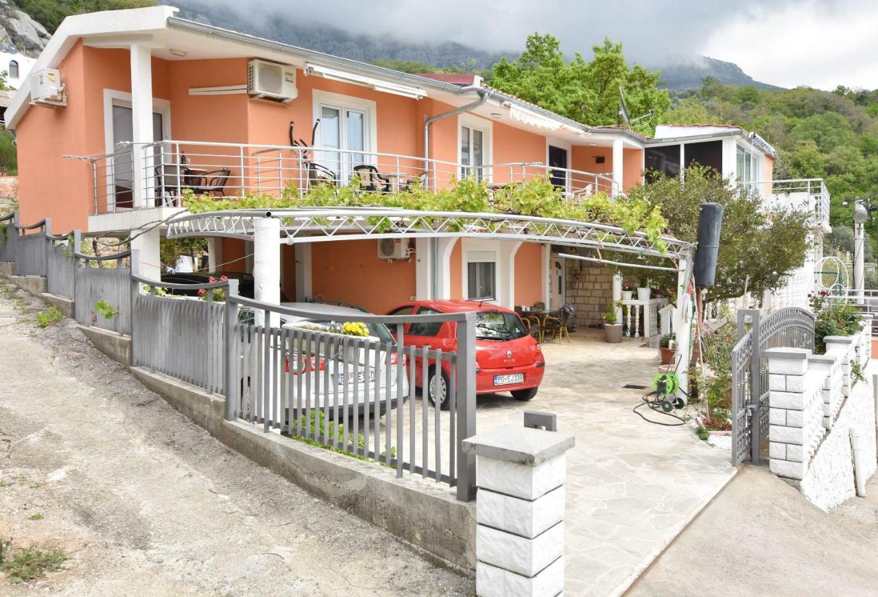 Apartments Siljak Петровац Экстерьер фото
