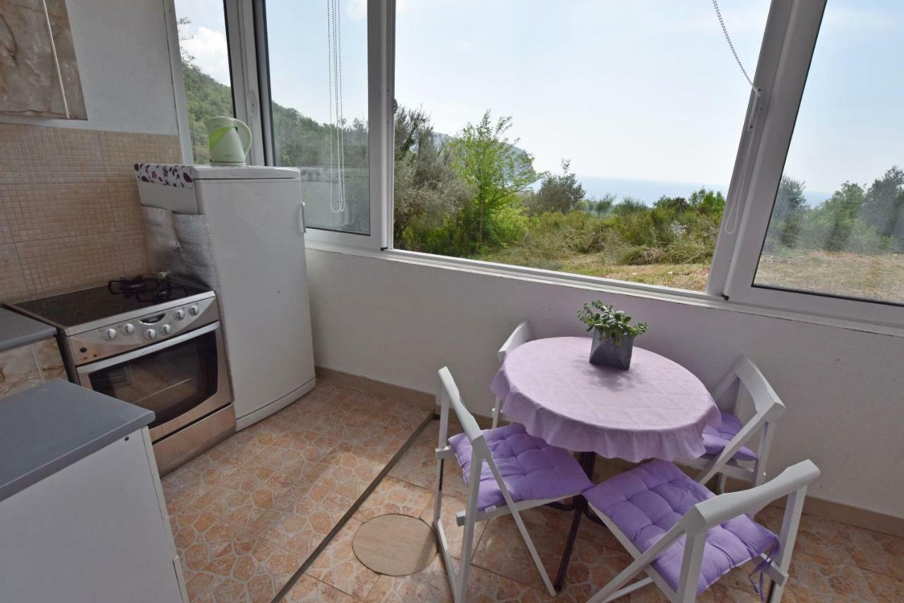 Apartments Siljak Петровац Экстерьер фото