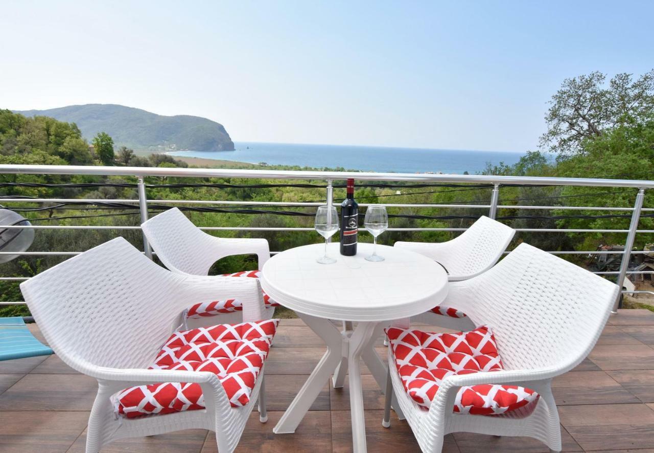 Apartments Siljak Петровац Экстерьер фото